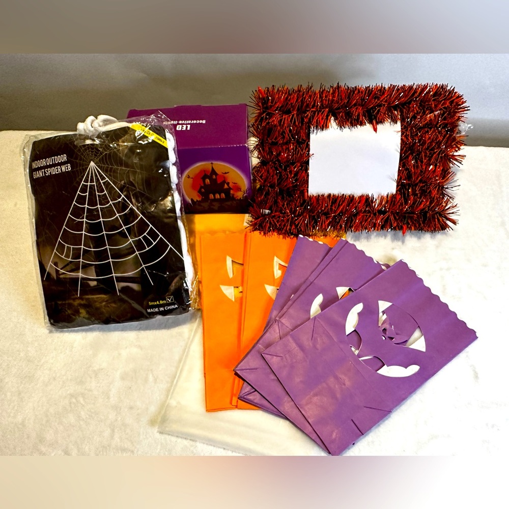 🔥5/$55 HALLOWEEN 🎃 DECORATIONS